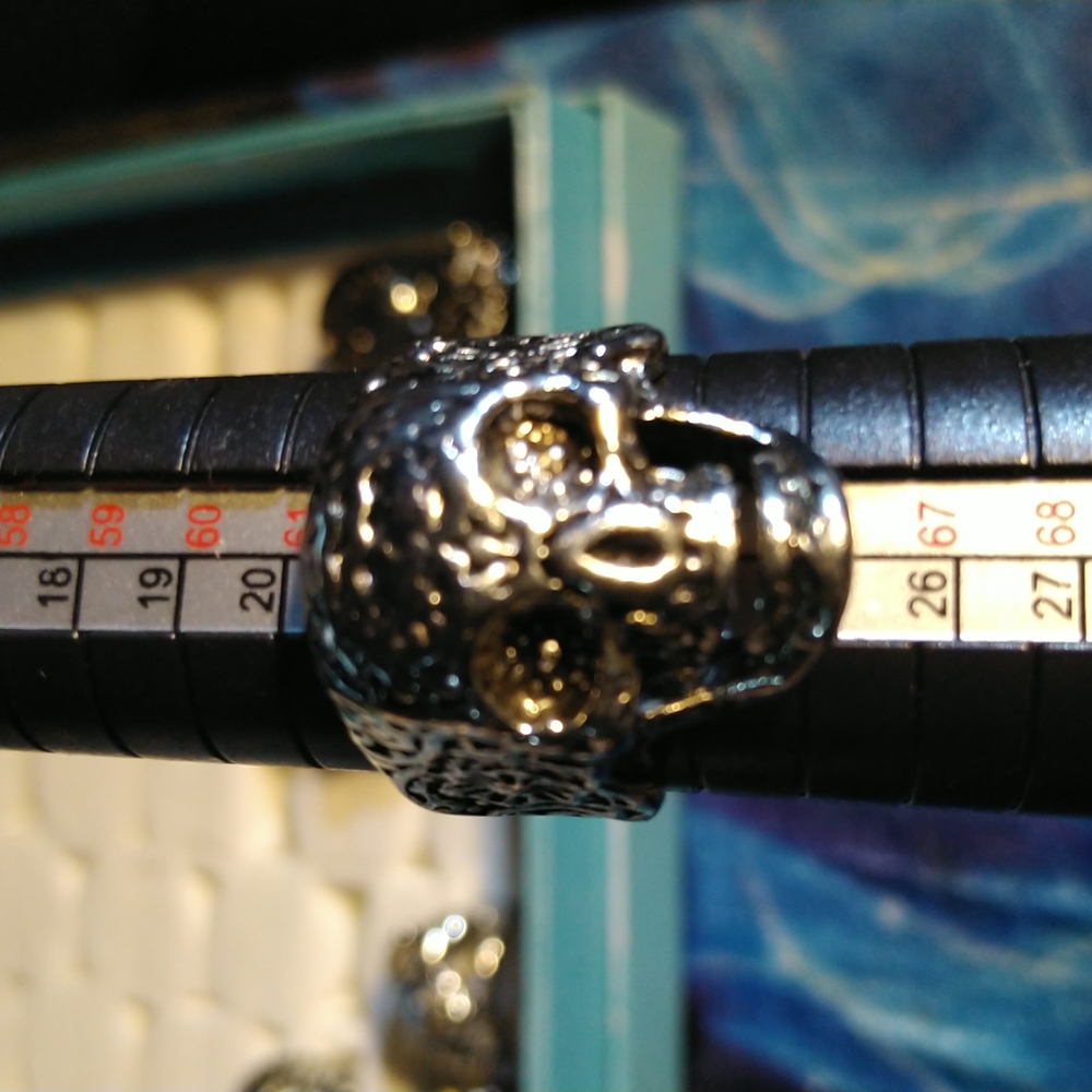 Design skull ring   (G) - Picture 5 of 5